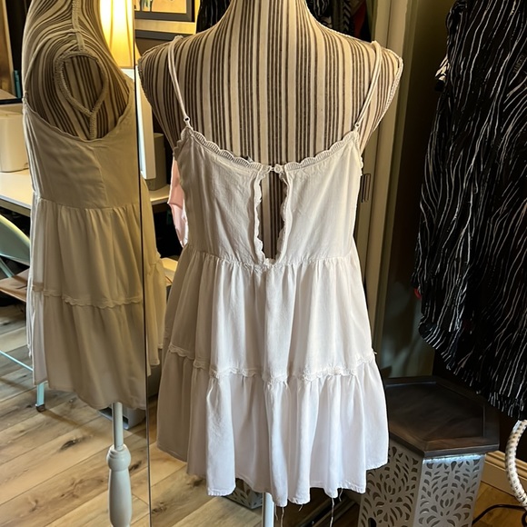 Sky & Sparrow, white tunic, spaghetti straps, large - Picture 4 of 7